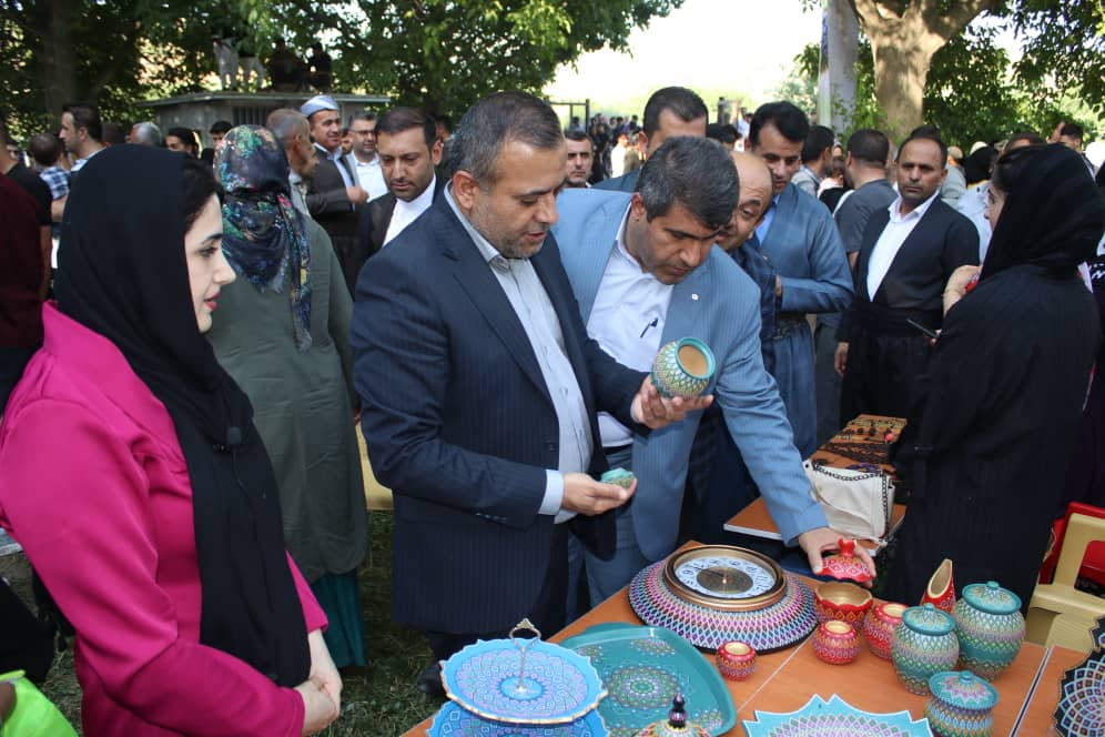 جشنواره صنایع‌دستی و غذای محلی در شهر نلاس برگزار شد