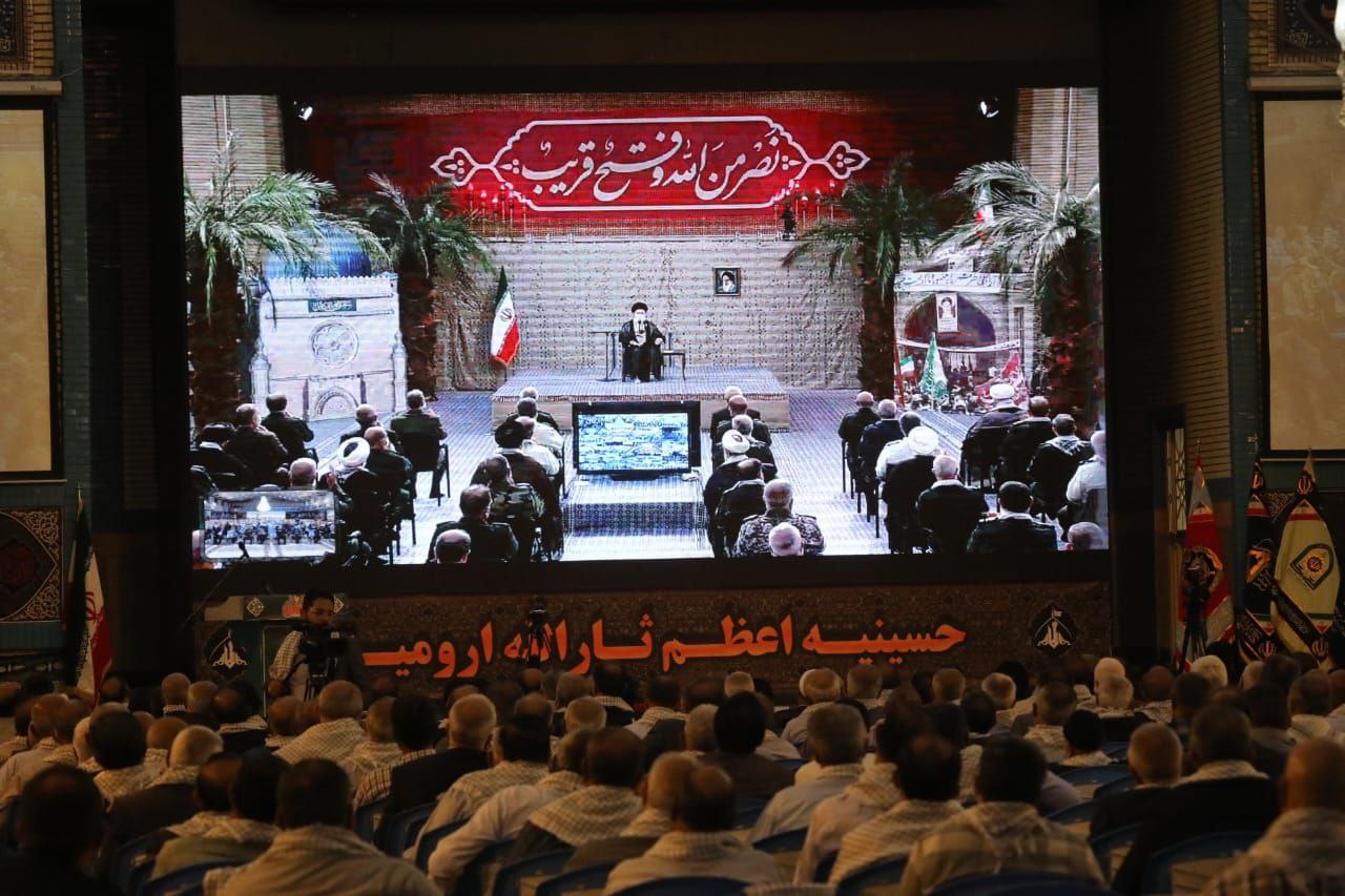 آلبوم تصویری / برگزاری آیین تجلیل و تکریم پیشکسوتان دفاع مقدس و مقاومت آذربایجانغربی