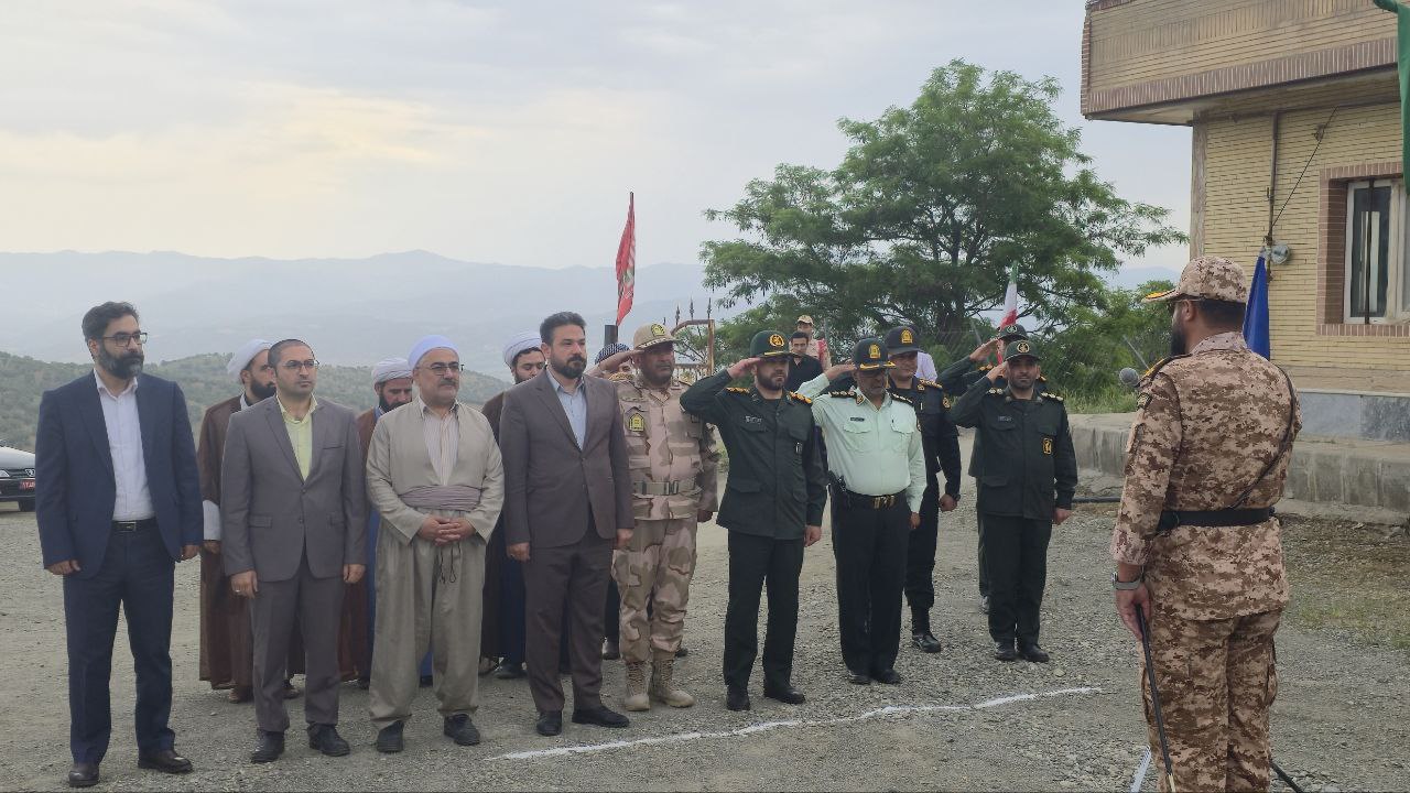 صبحگاه مشترک نیروهای نظامی، انتظامی و ادارات شهرستان سردشت به مناسبت سوم خرداد، سالروز فتح خرمشهر