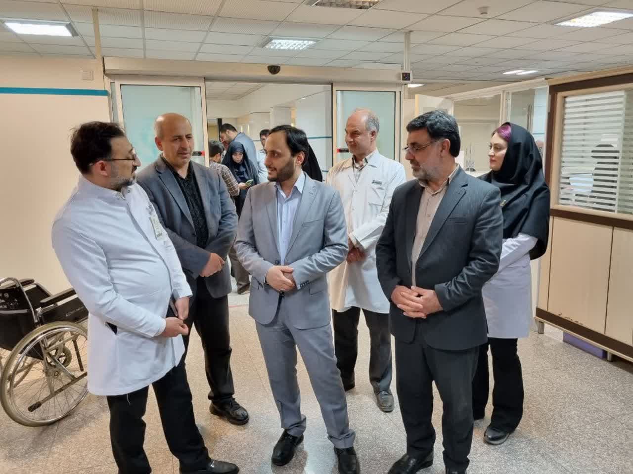 سخنگوی دولت از بیمارستان امید ارومیه بازدید کرد