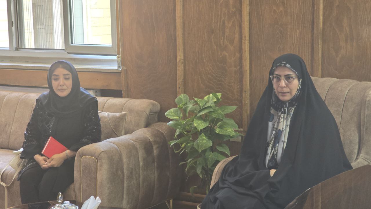 دیدار و نشست ریباز میرزایی فرماندار شهرستان سردشت با مدیر کل کانون پرورش فکری کودکان و نوجوانان استان آذربایجانغربی
