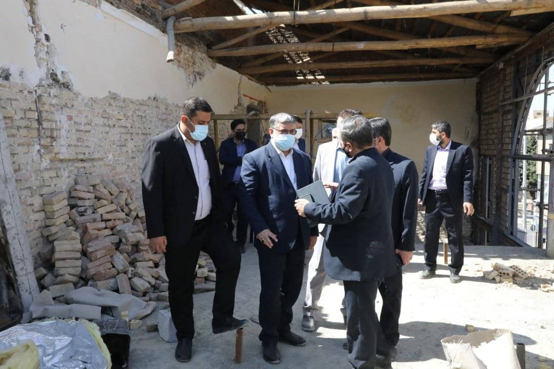 بازدید محمدصادق معتمدیان استاندار آذربایجان غربی از روند احداث پردیس سینمایی در ارومیه