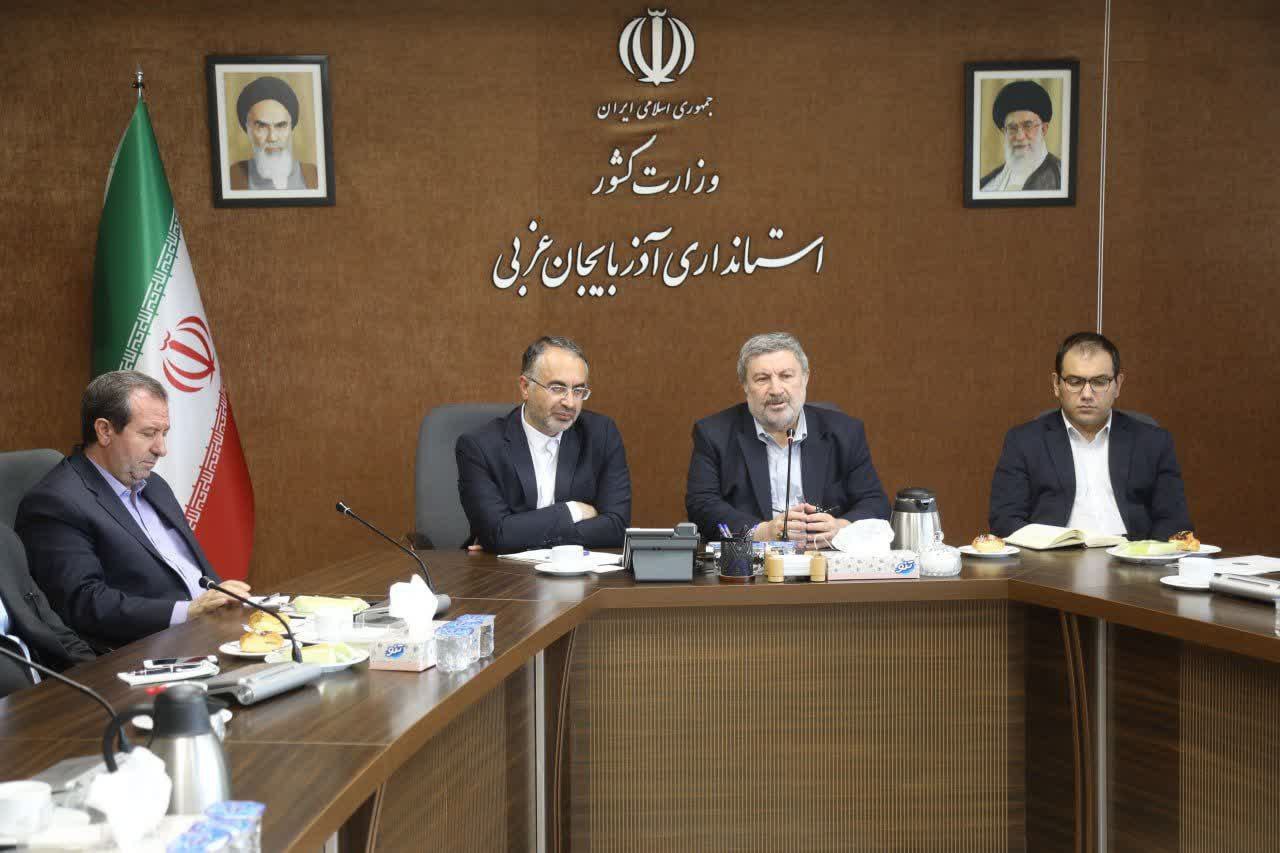 برگزاری نشست رئیس شورای اطلاع‌رسانی دولت با فرمانداران آذربایجان‌غربی